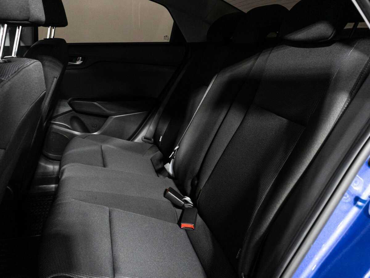 Hyundai Solaris с пробегом — 2020 год. Фото: #9