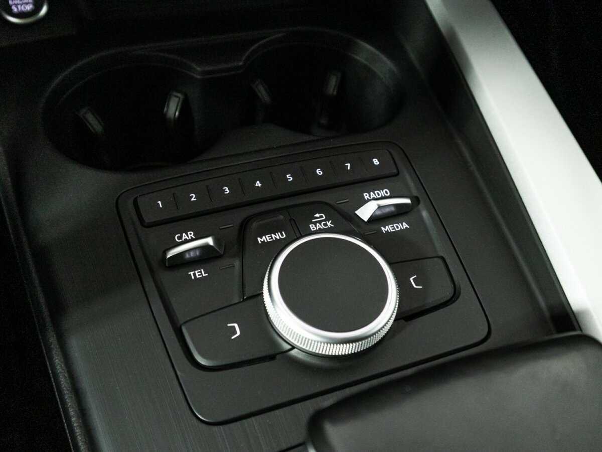 Audi A4 с пробегом — 2018 год. Фото: #16