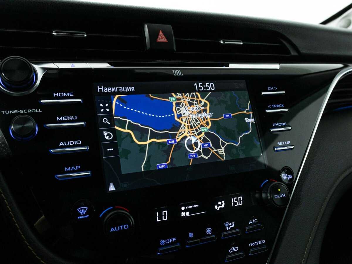 Toyota Camry с пробегом — 2018 год. Фото: #16