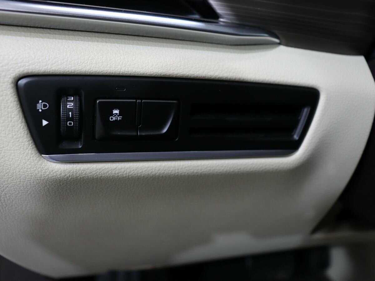 FAW Bestune T77 с пробегом — 2023 год. Фото: #17