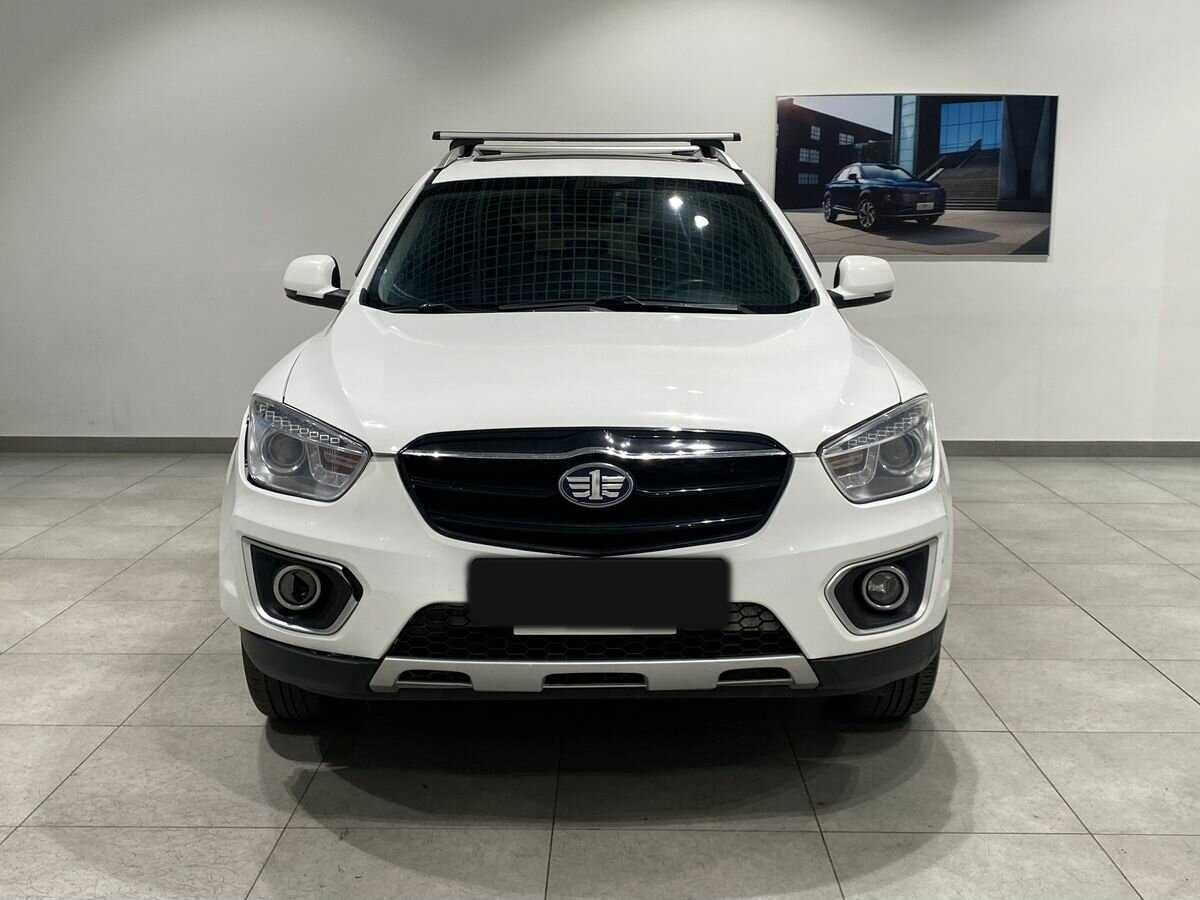 FAW Besturn X80 с пробегом — 2017 год. Фото: #1