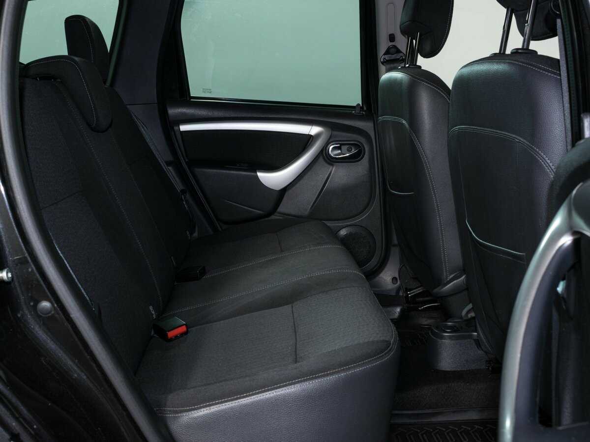 Nissan Terrano с пробегом — 2016 год. Фото: #9