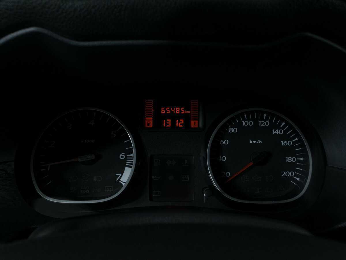 Renault Duster с пробегом — 2013 год. Фото: #10