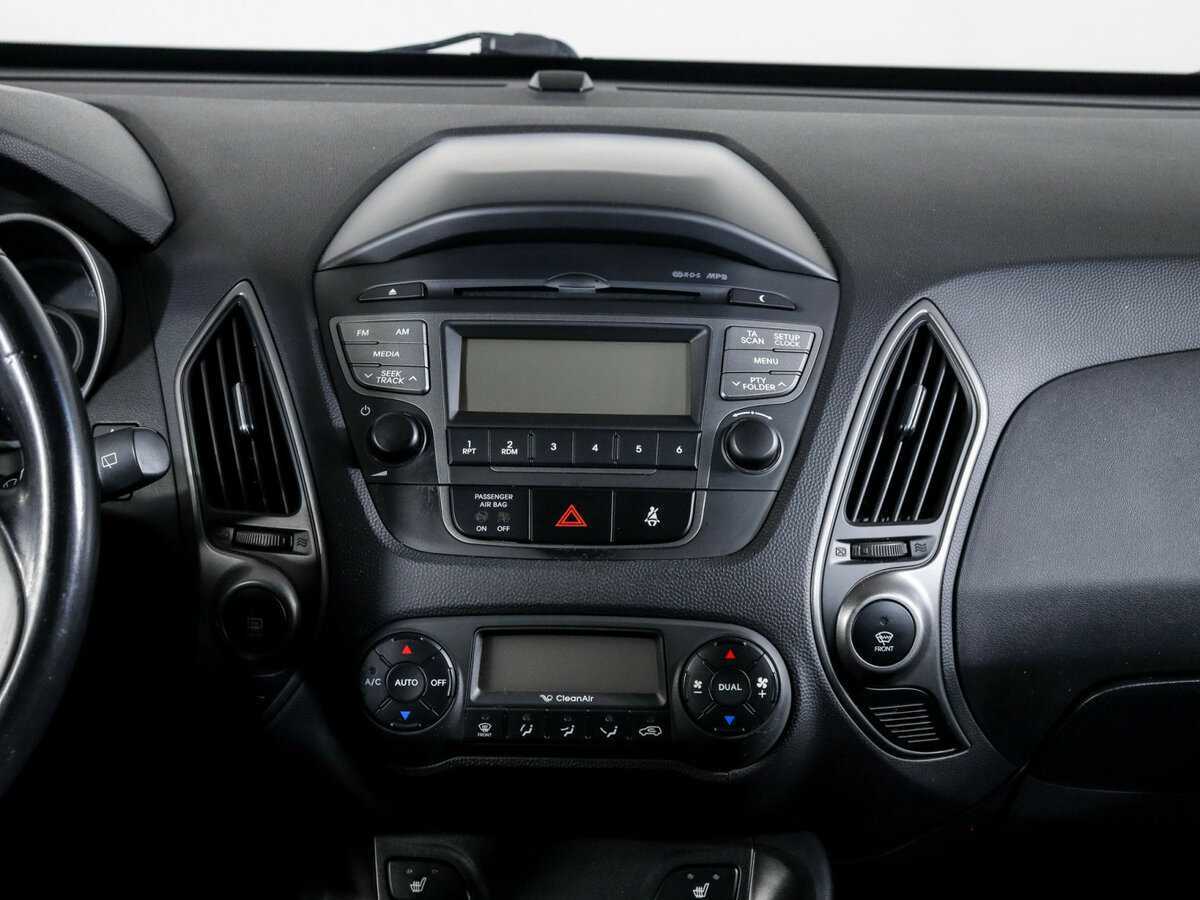 Hyundai ix35 с пробегом — 2013 год. Фото: #12