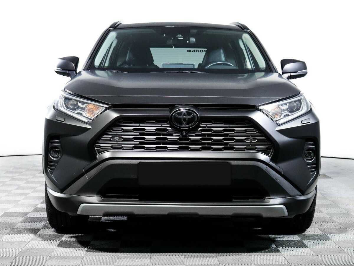 Toyota RAV4 с пробегом — 2021 год. Фото: #1
