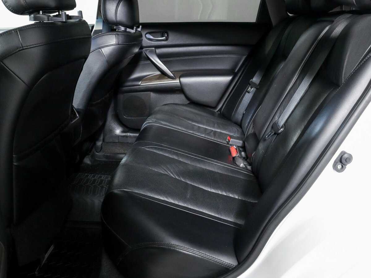 Nissan Teana с пробегом — 2012 год. Фото: #9