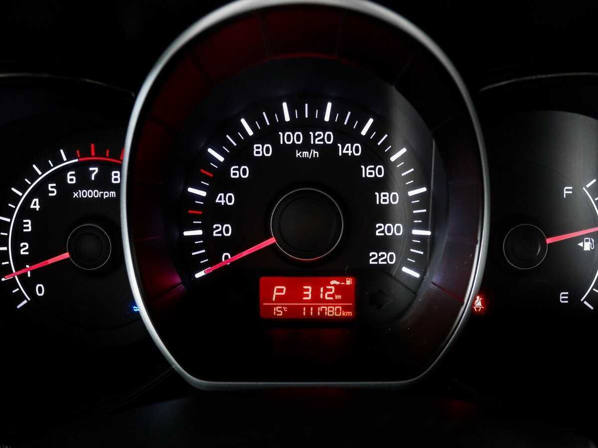 Kia Rio с пробегом — 2016 год. Фото: #7