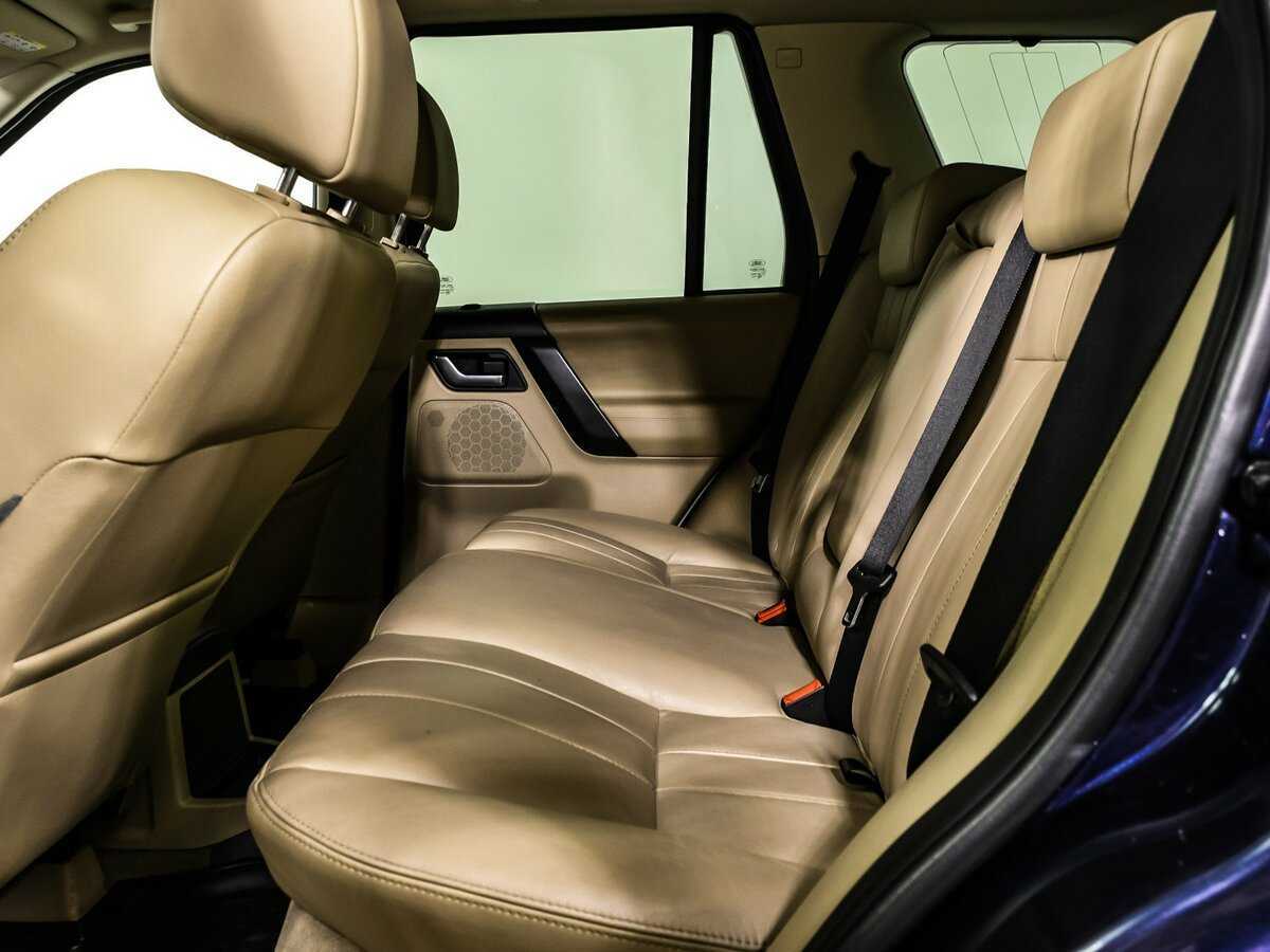 Land Rover Freelander с пробегом — 2013 год. Фото: #12