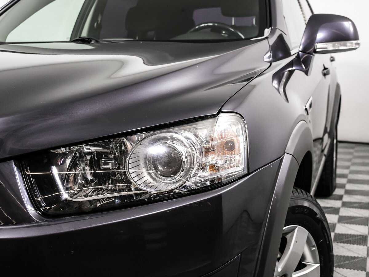 Chevrolet Captiva с пробегом — 2012 год. Фото: #13