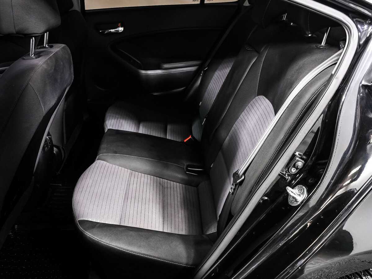 Kia Cerato с пробегом — 2017 год. Фото: #12