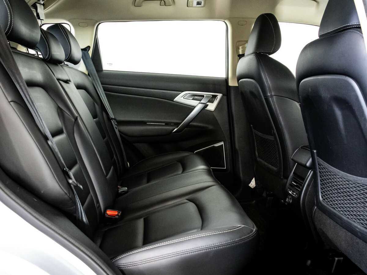 Geely Atlas с пробегом — 2018 год. Фото: #17