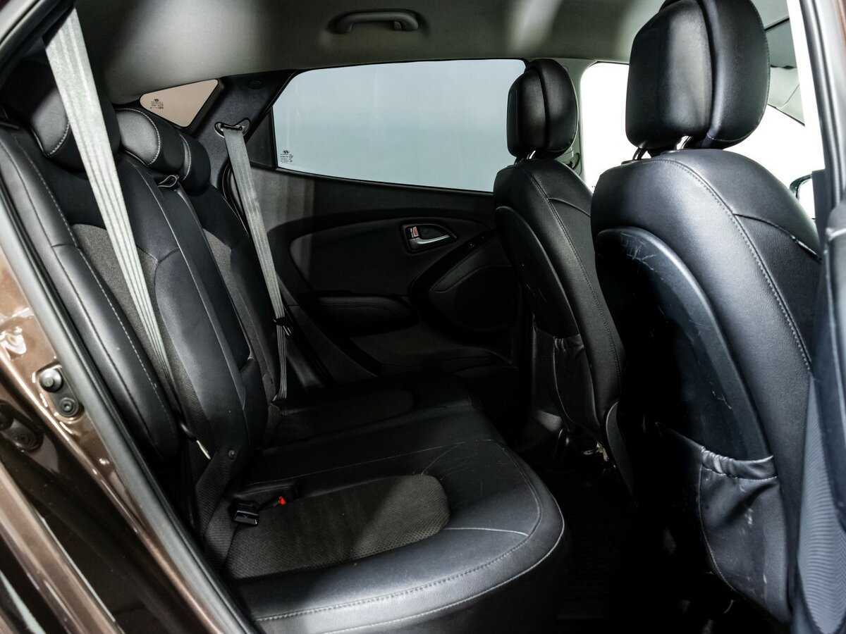 Hyundai ix35 с пробегом — 2015 год. Фото: #19