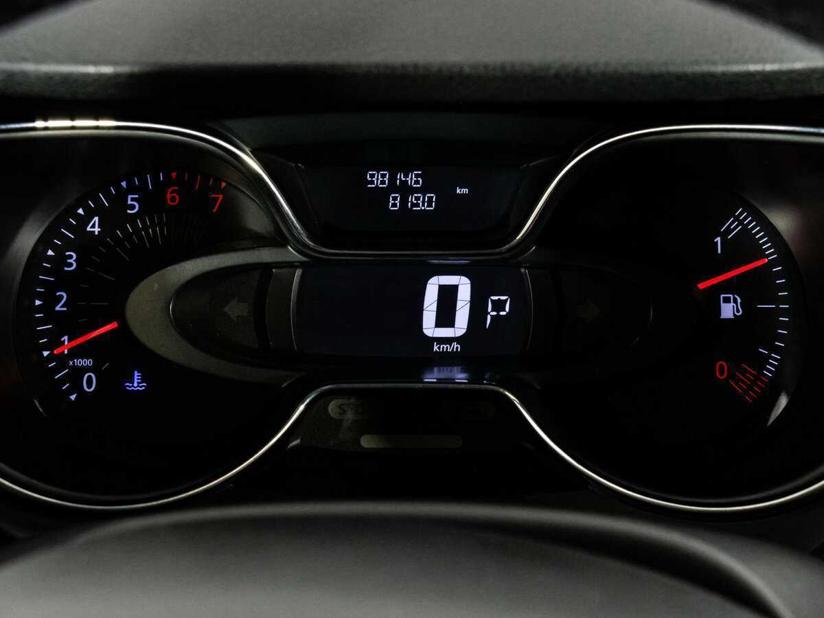 Renault Kaptur с пробегом — 2017 год. Фото: #19