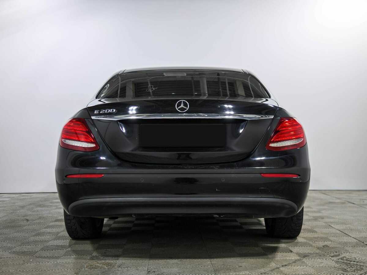 Mercedes-Benz E-Класс с пробегом — 2019 год. Фото: #4