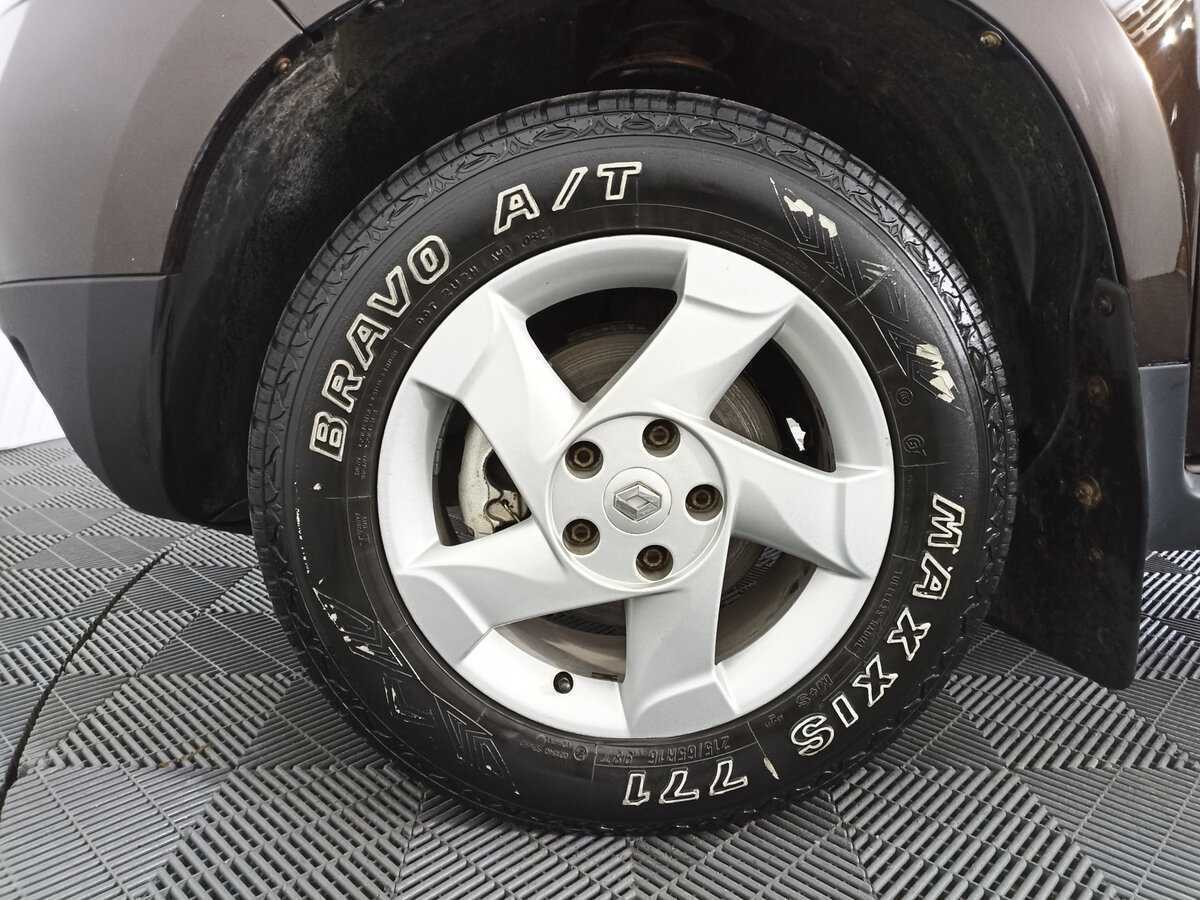 Renault Duster с пробегом — 2015 год. Фото: #17