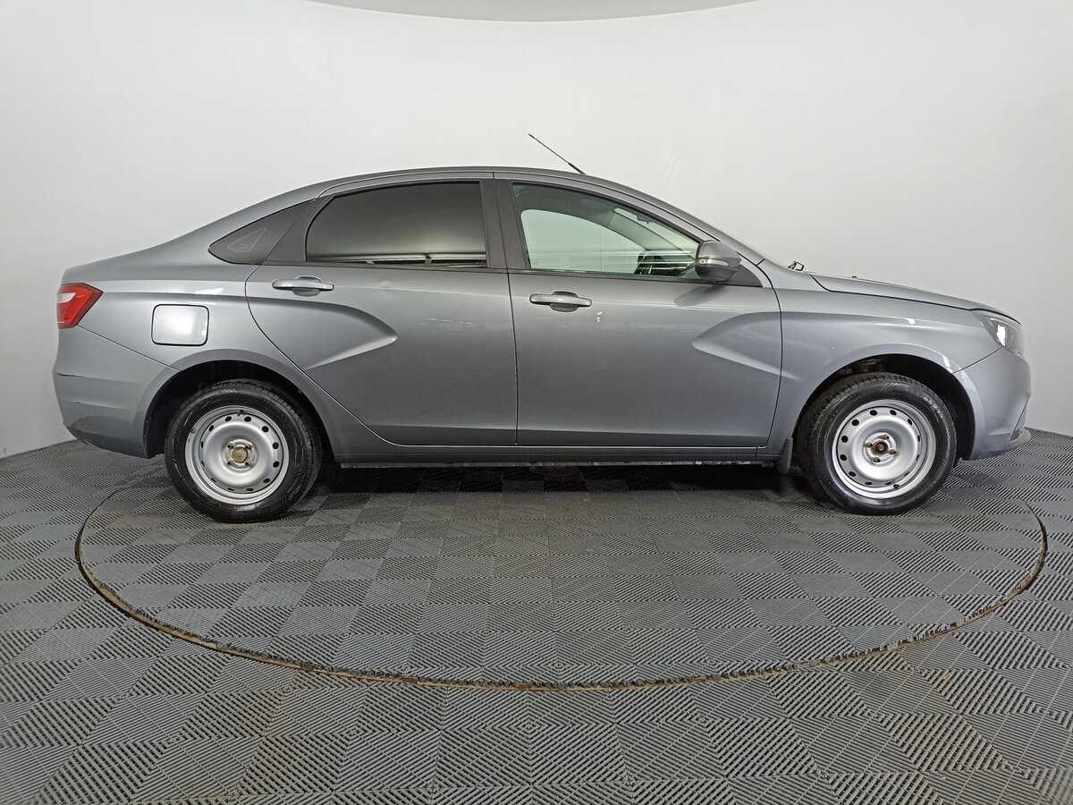 Lada (ВАЗ) Vesta с пробегом — 2018 год. Фото: #3