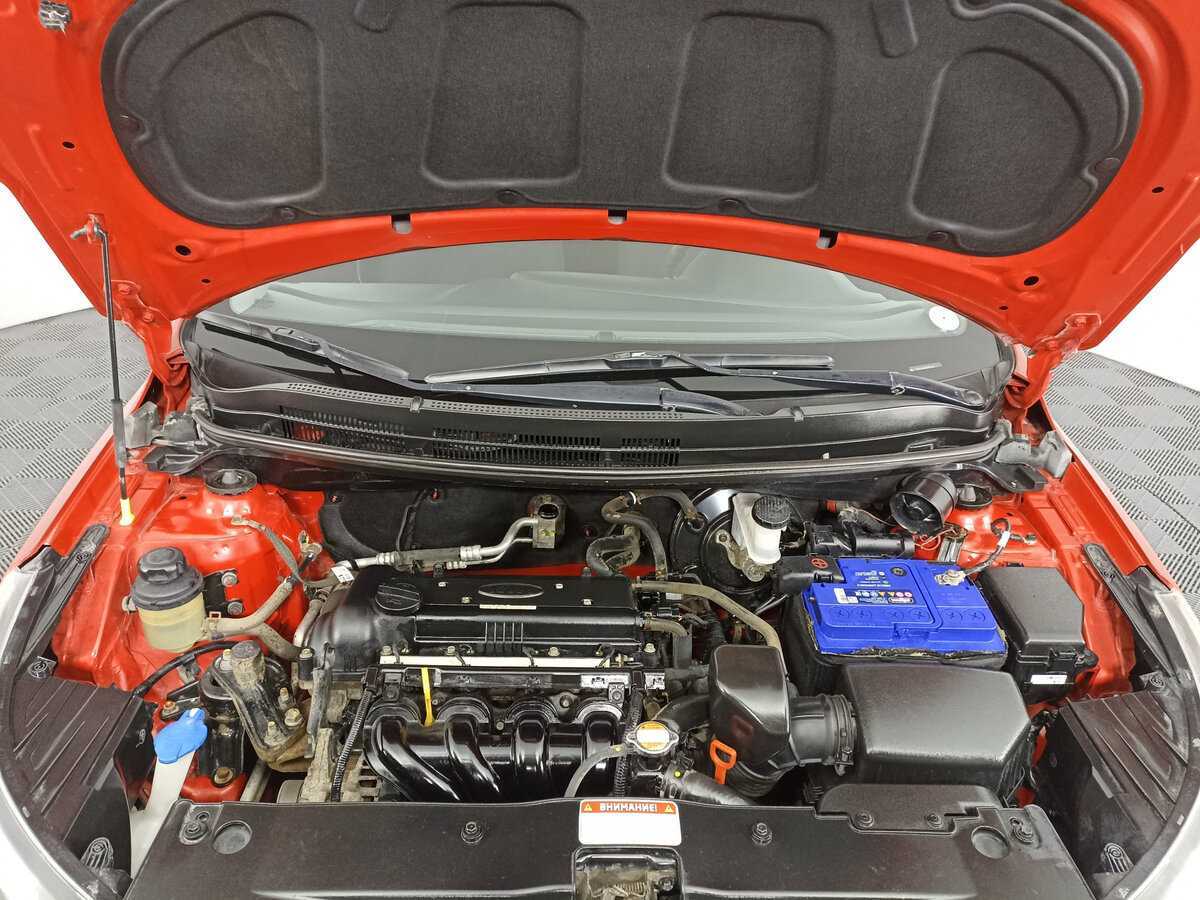 Kia Rio с пробегом — 2012 год. Фото: #7