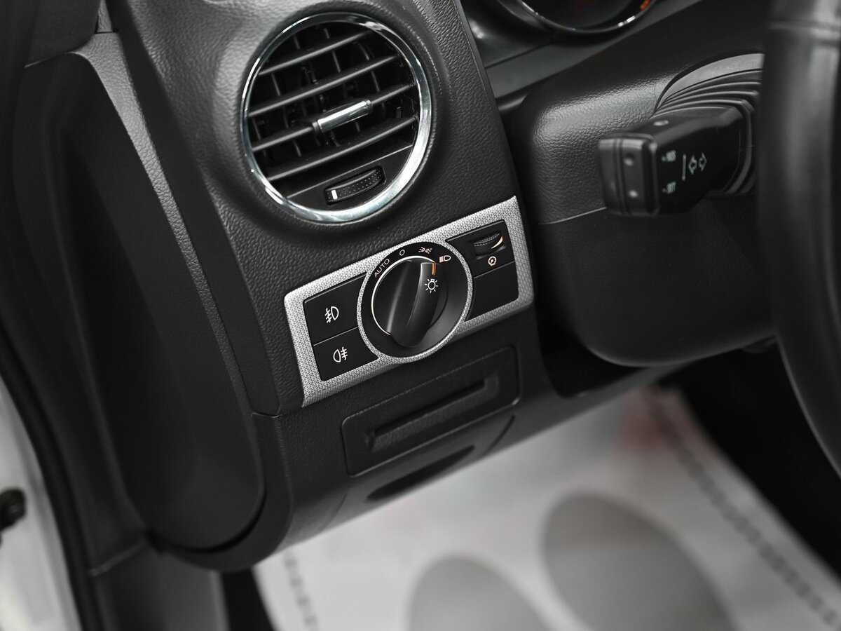 Opel Antara с пробегом — 2015 год. Фото: #7