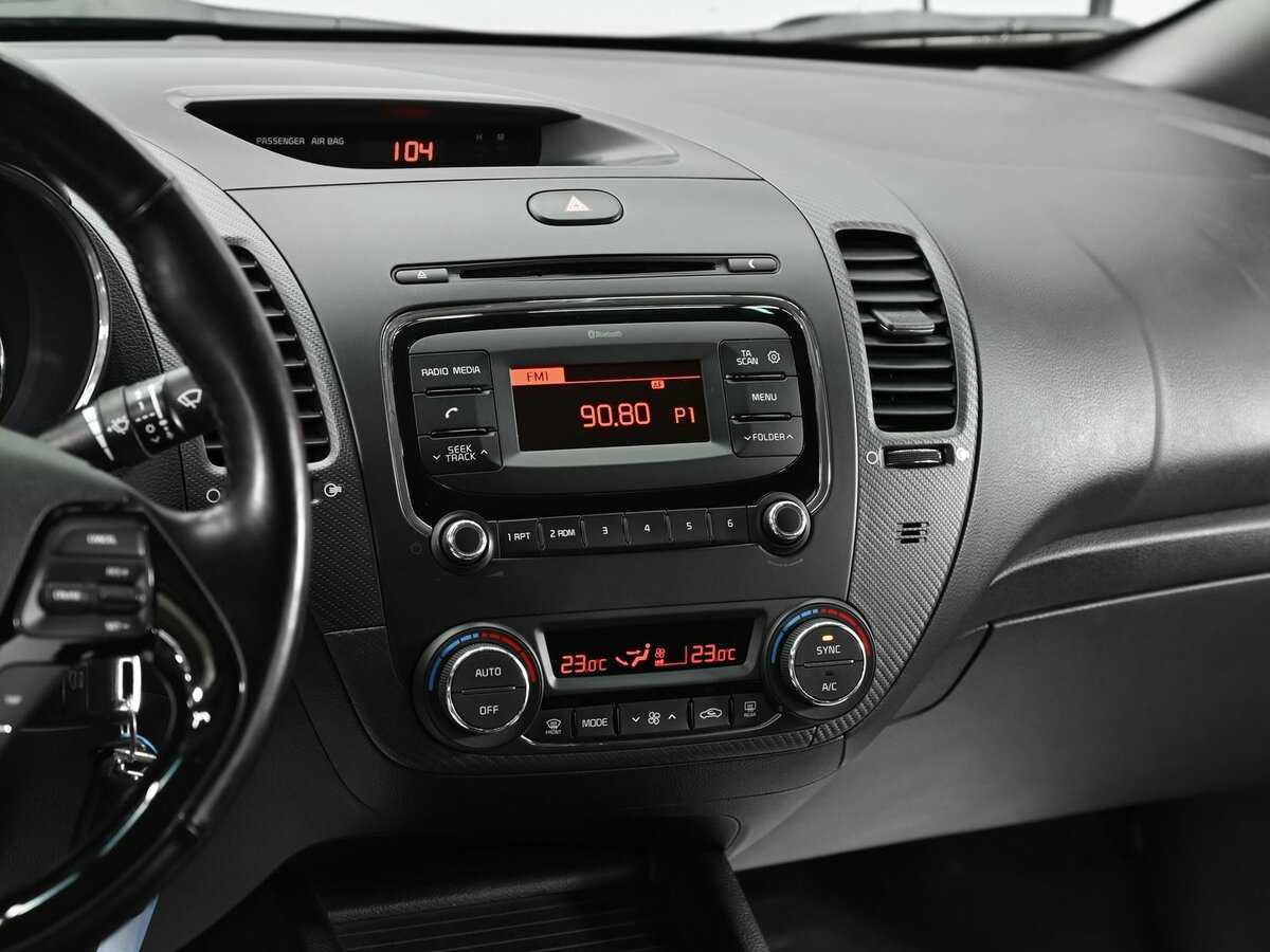 Kia Cerato с пробегом — 2018 год. Фото: #14