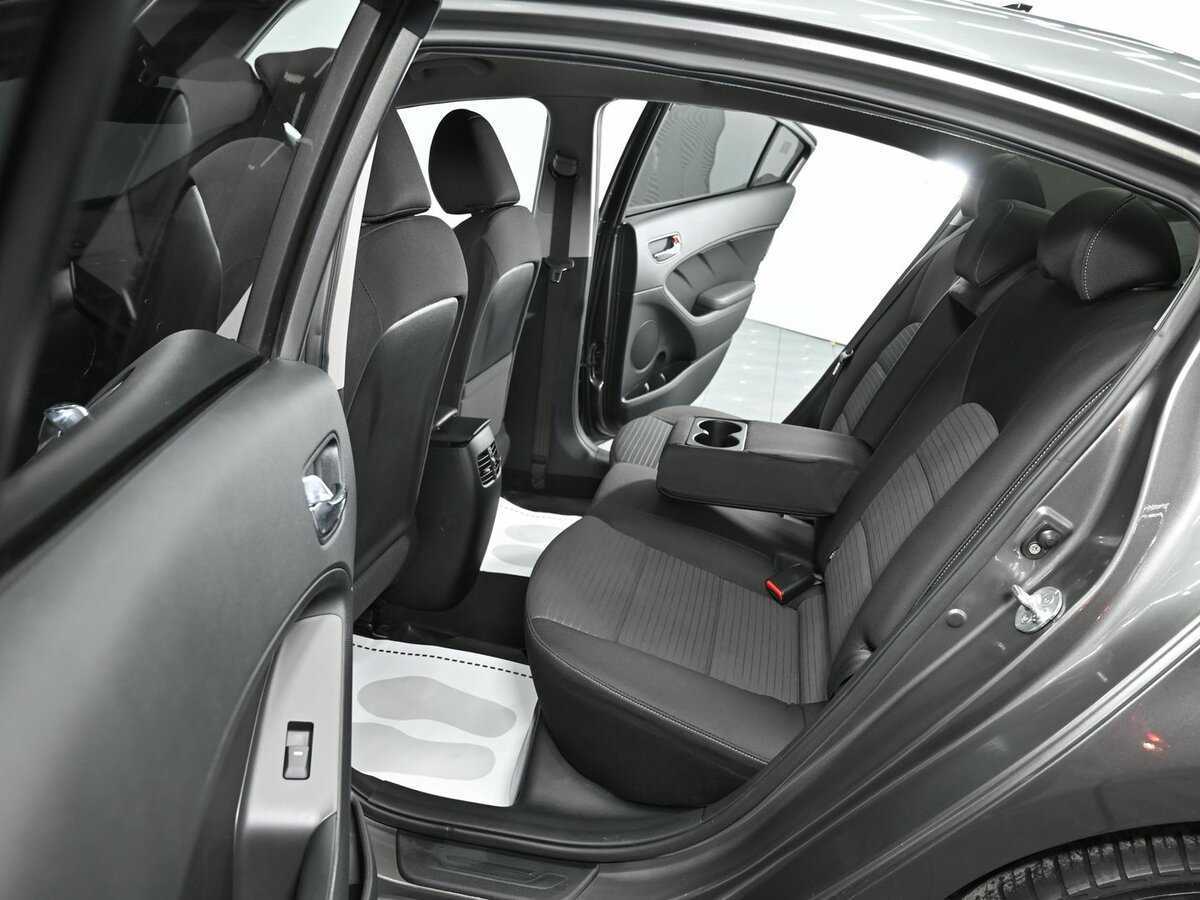 Kia Cerato с пробегом — 2019 год. Фото: #11
