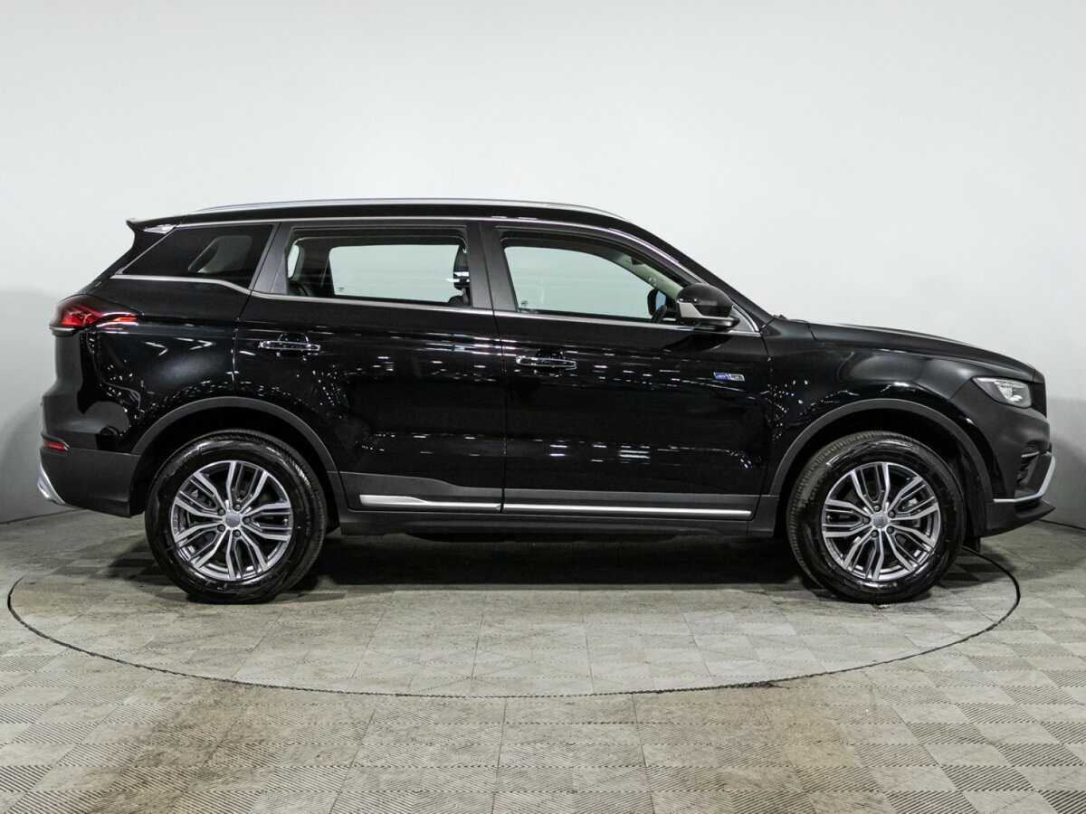 Geely Atlas Pro с пробегом — 2023 год. Фото: #3