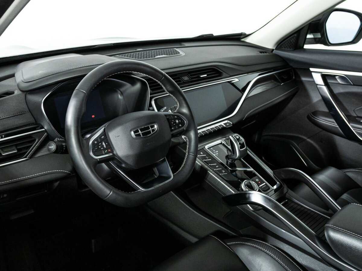 Geely Atlas Pro с пробегом — 2023 год. Фото: #10