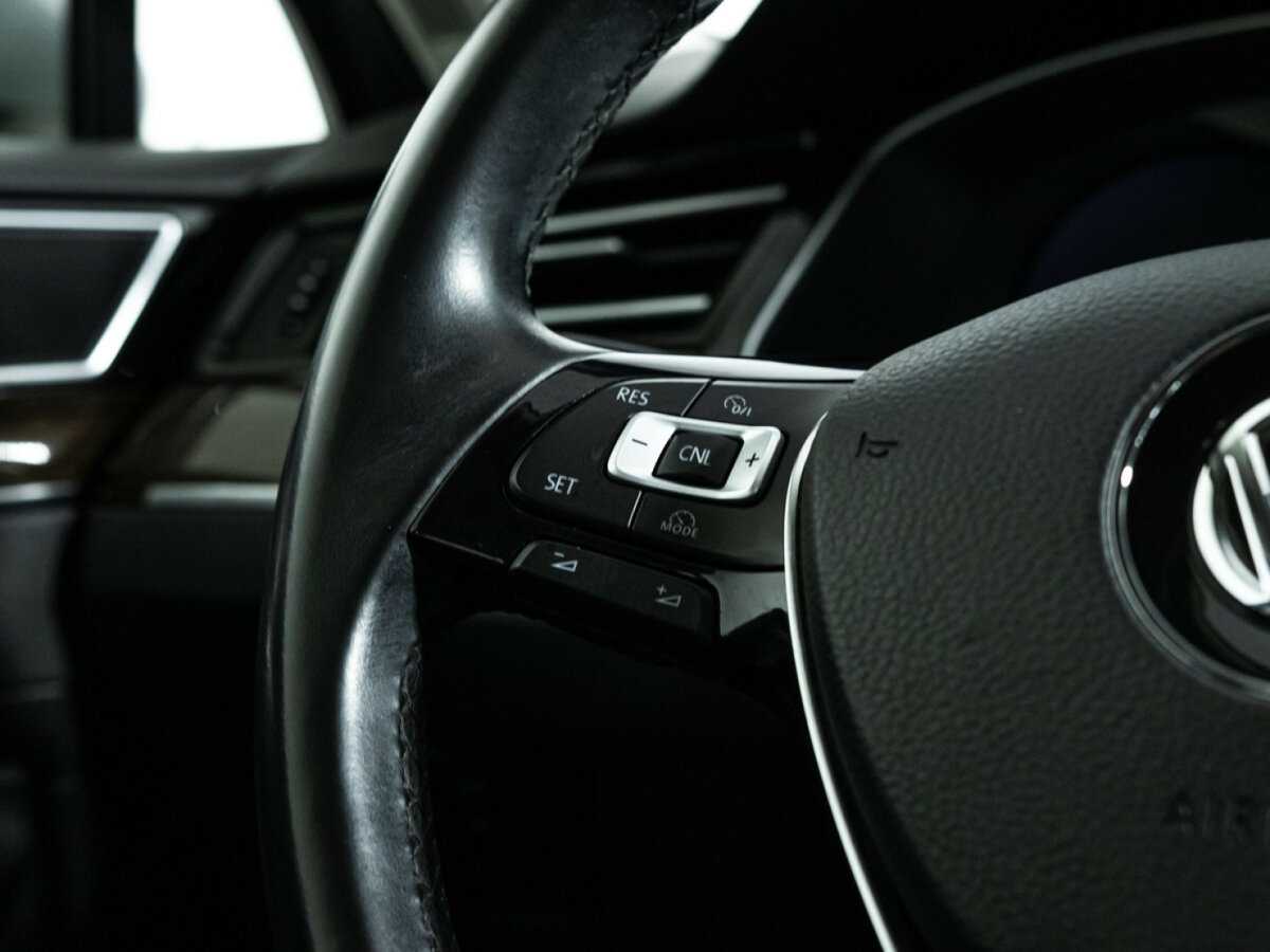 Volkswagen Passat с пробегом — 2017 год. Фото: #20