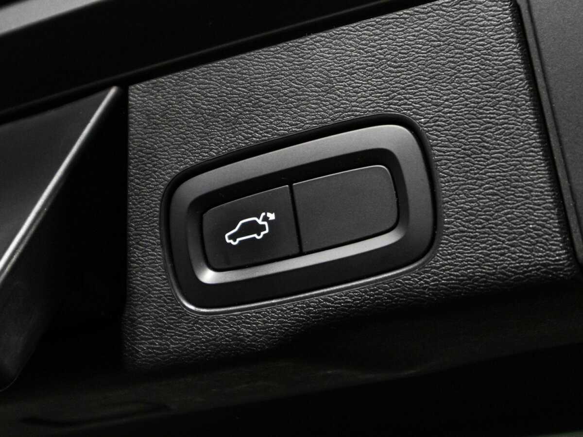 Volvo XC60 с пробегом — 2019 год. Фото: #15