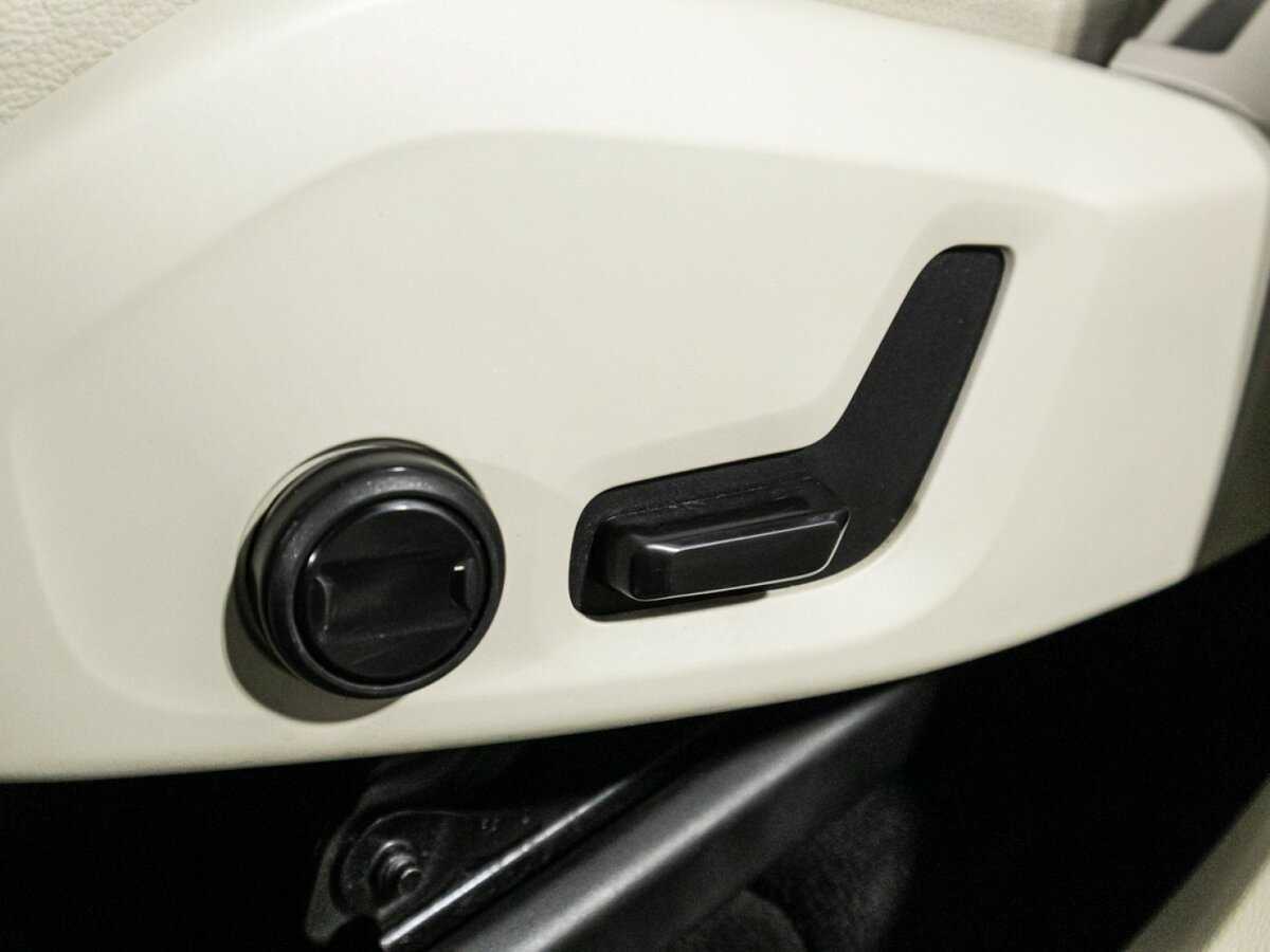 Volvo XC60 с пробегом — 2019 год. Фото: #17