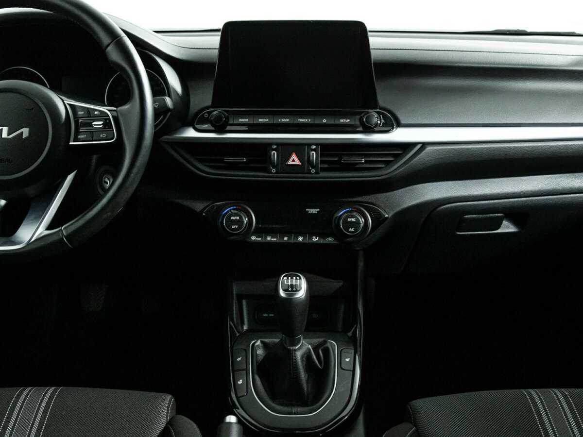 Kia Cerato с пробегом — 2022 год. Фото: #13