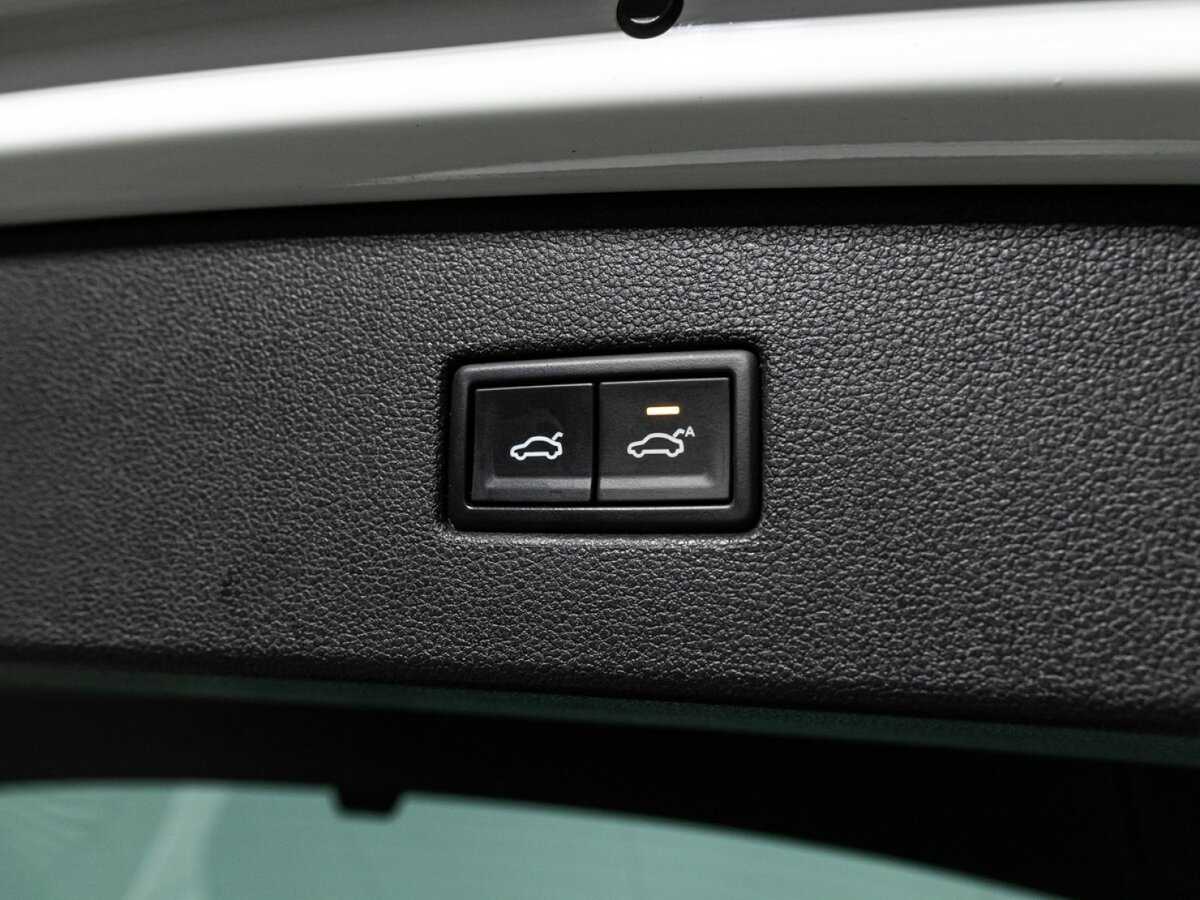 Volkswagen Tiguan с пробегом — 2017 год. Фото: #14