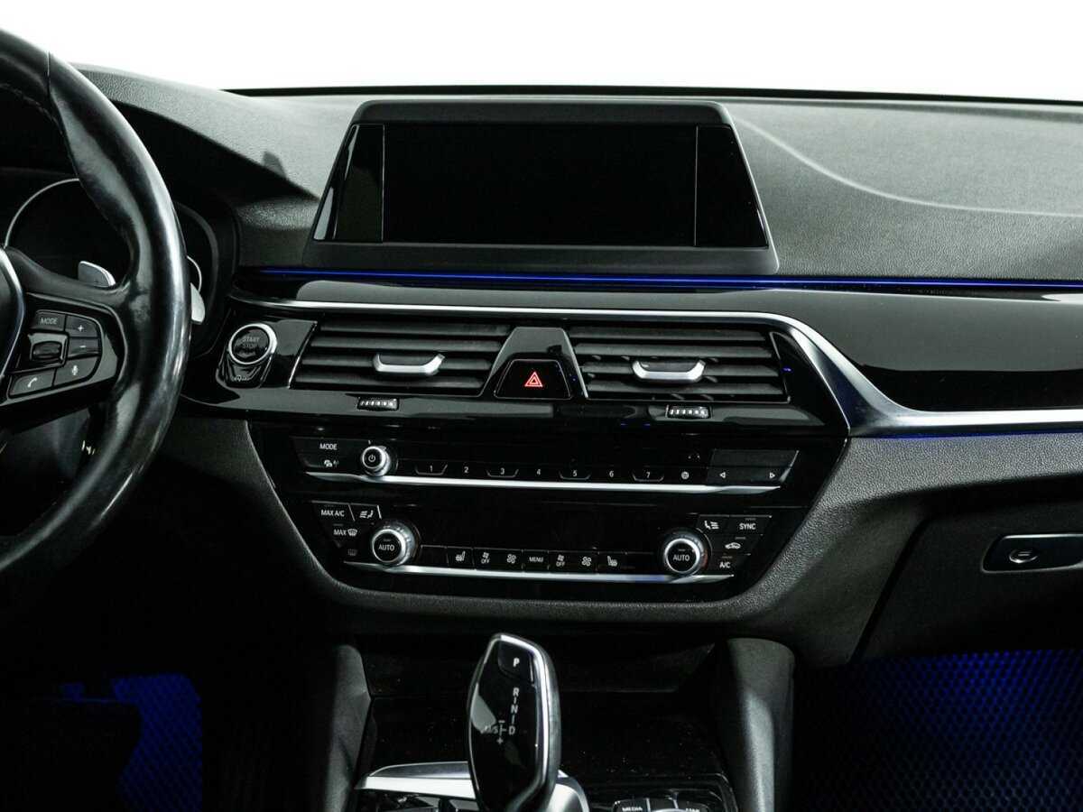 BMW 5 серии с пробегом — 2017 год. Фото: #13