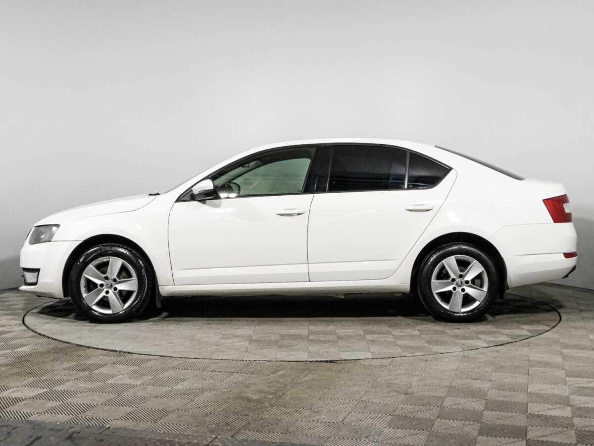 Skoda Octavia с пробегом — 2014 год. Фото: #7