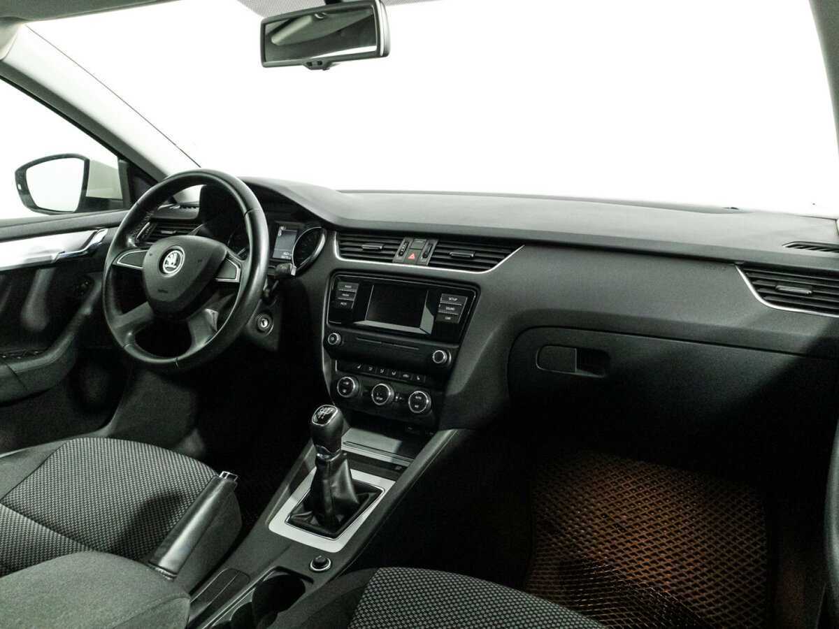 Skoda Octavia с пробегом — 2014 год. Фото: #8