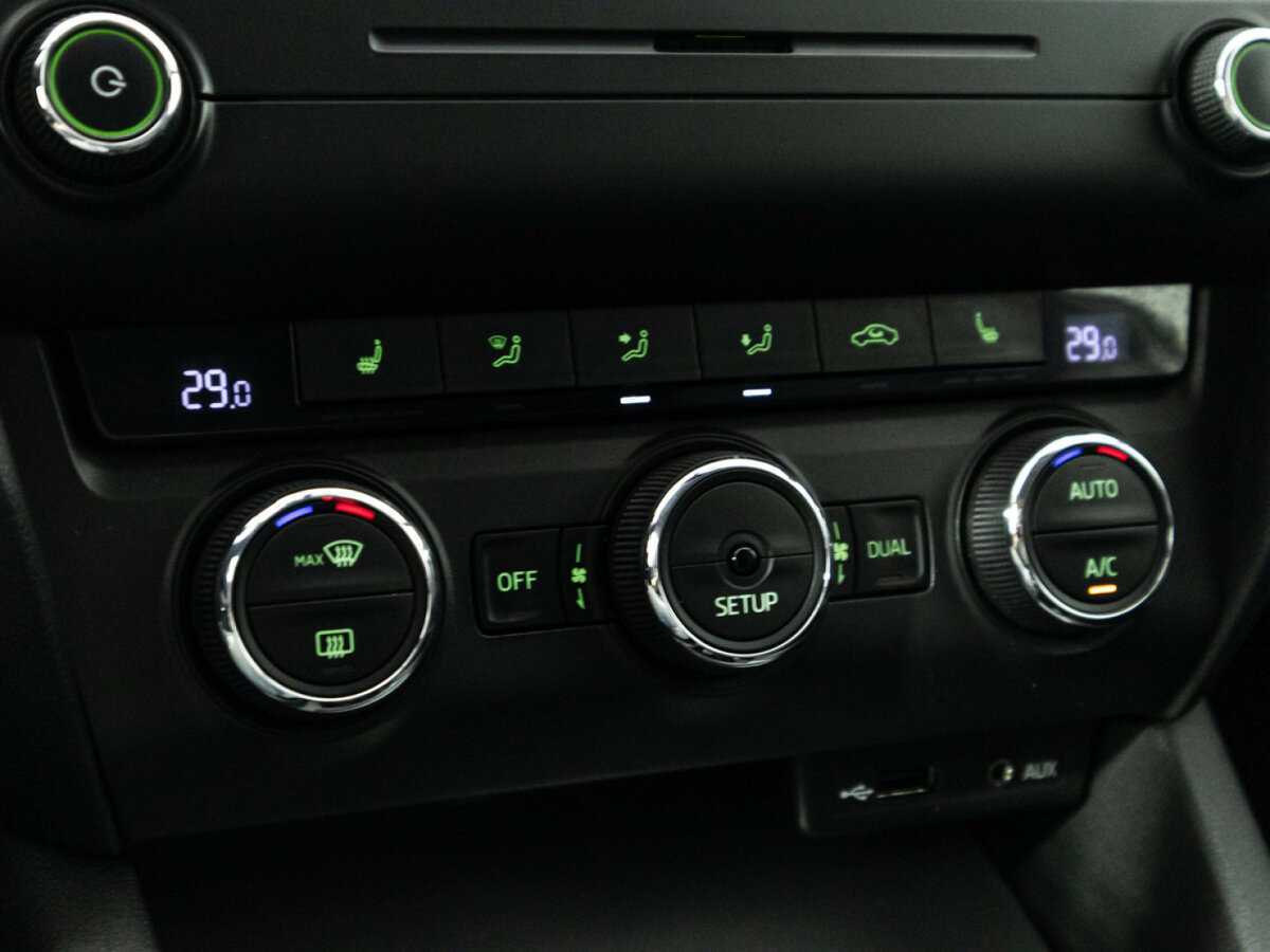 Skoda Octavia с пробегом — 2014 год. Фото: #16