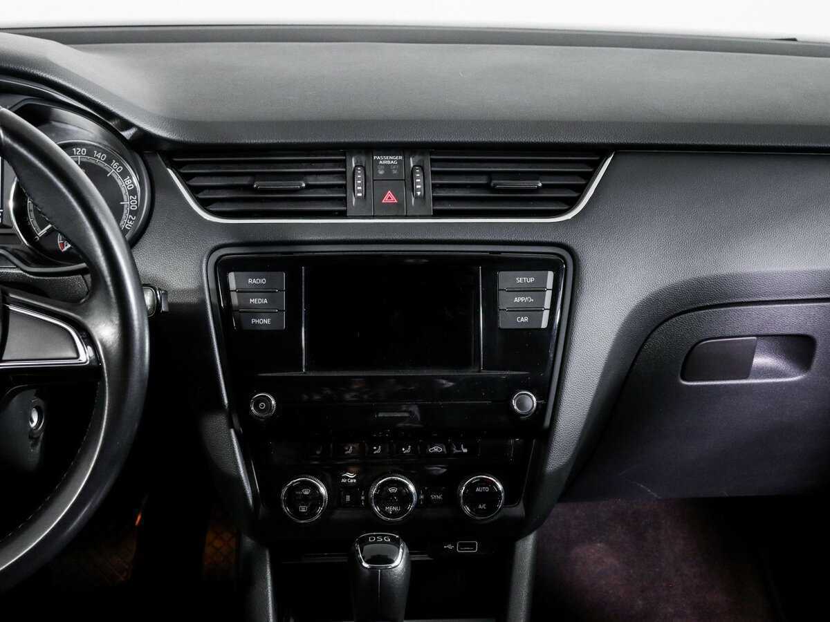 Skoda Octavia с пробегом — 2019 год. Фото: #12