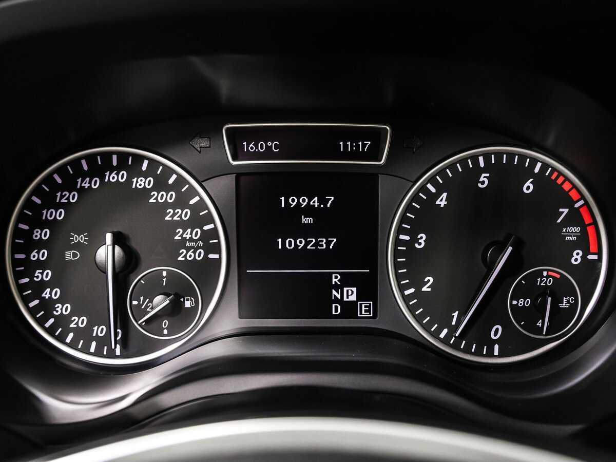 Mercedes-Benz B-Класс с пробегом — 2013 год. Фото: #9