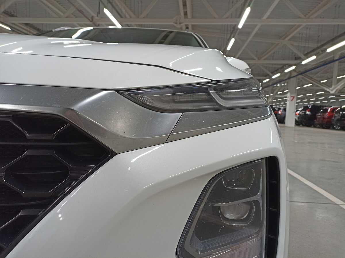 Hyundai Santa Fe с пробегом — 2018 год. Фото: #16