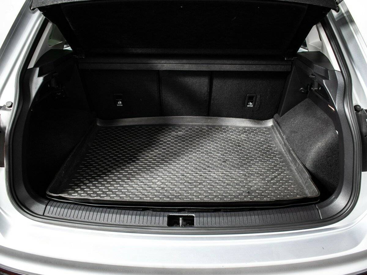 Volkswagen Tiguan с пробегом — 2017 год. Фото: #12