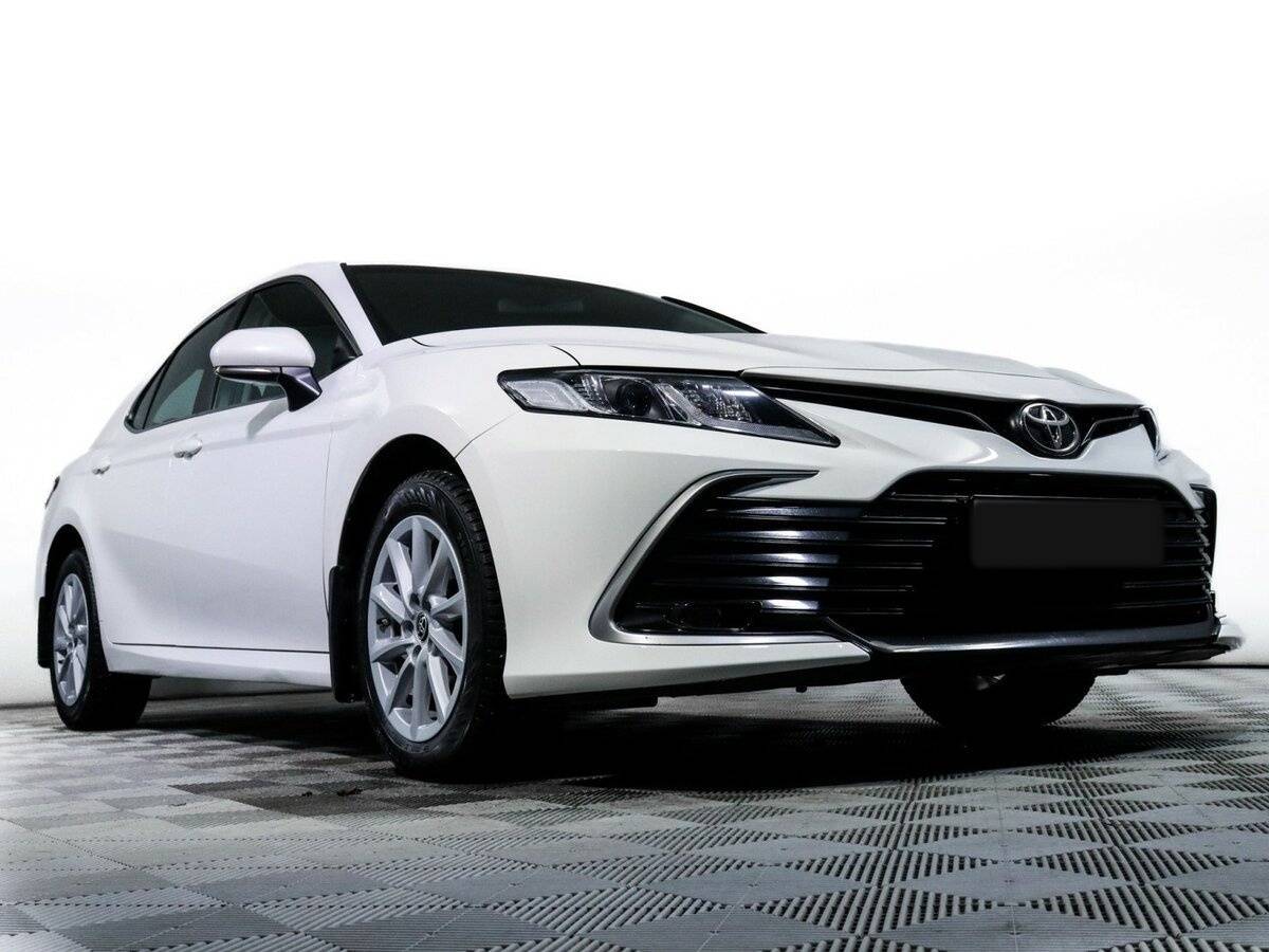 Toyota Camry с пробегом — 2021 год. Фото: #15