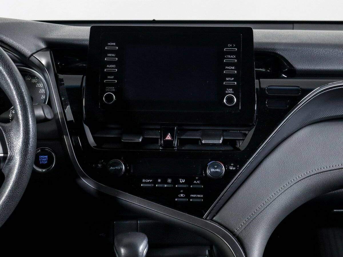 Toyota Camry с пробегом — 2021 год. Фото: #12