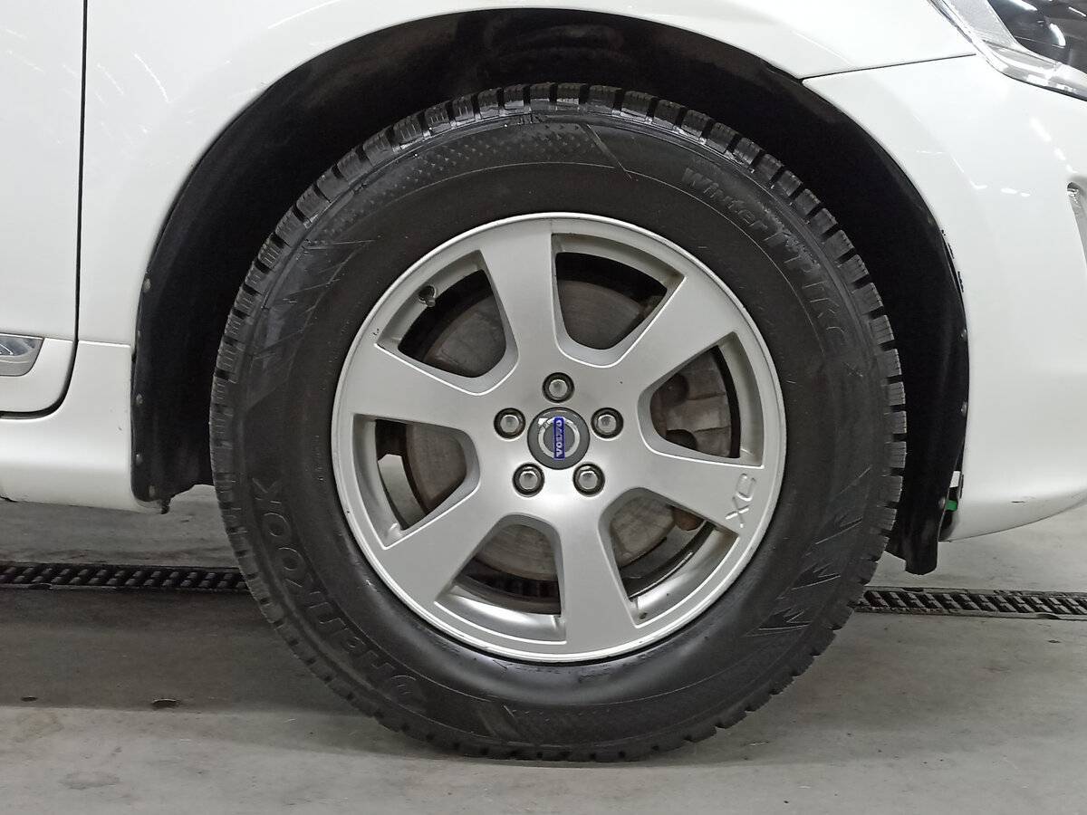 Volvo XC60 с пробегом — 2013 год. Фото: #17