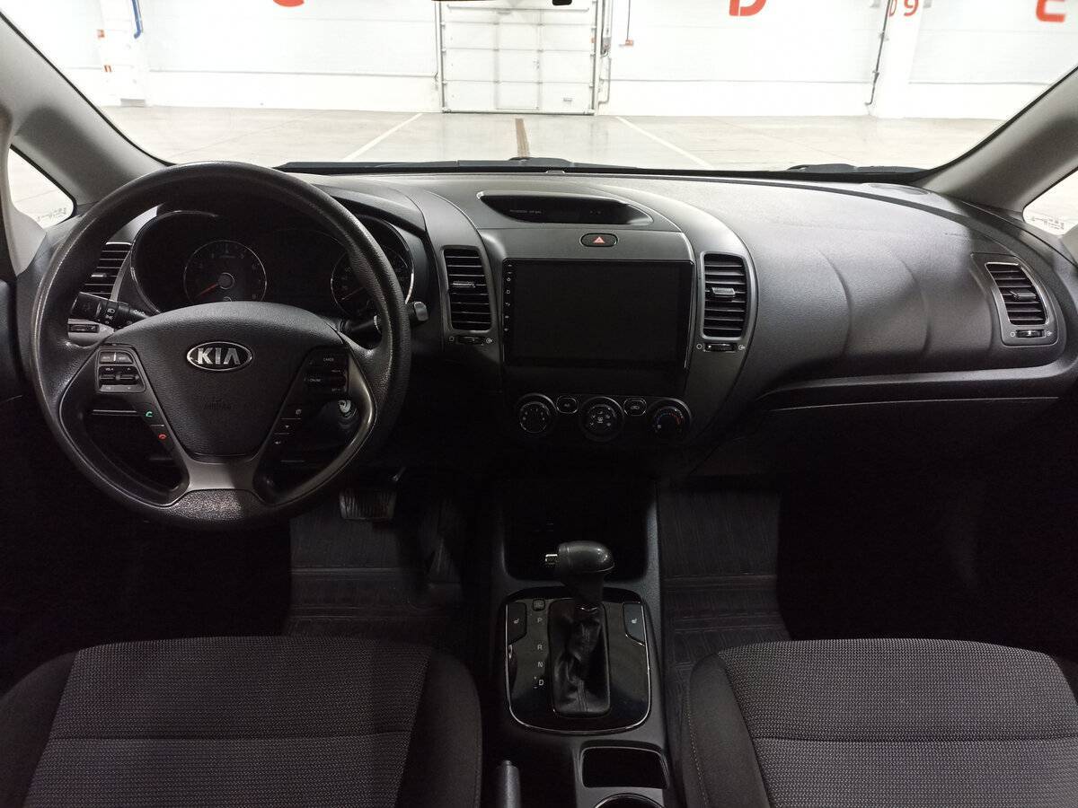 Kia Cerato с пробегом — 2018 год. Фото: #13