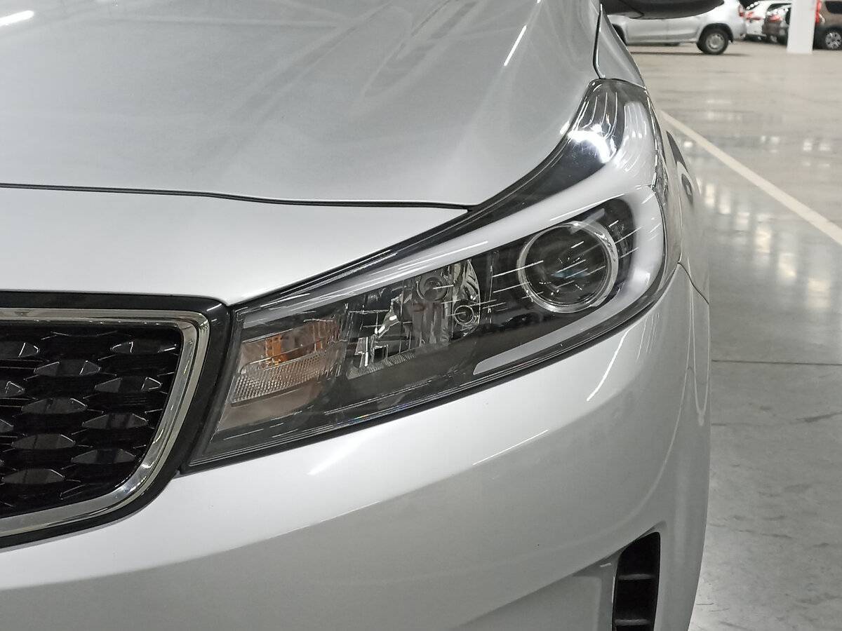 Kia Cerato с пробегом — 2018 год. Фото: #16