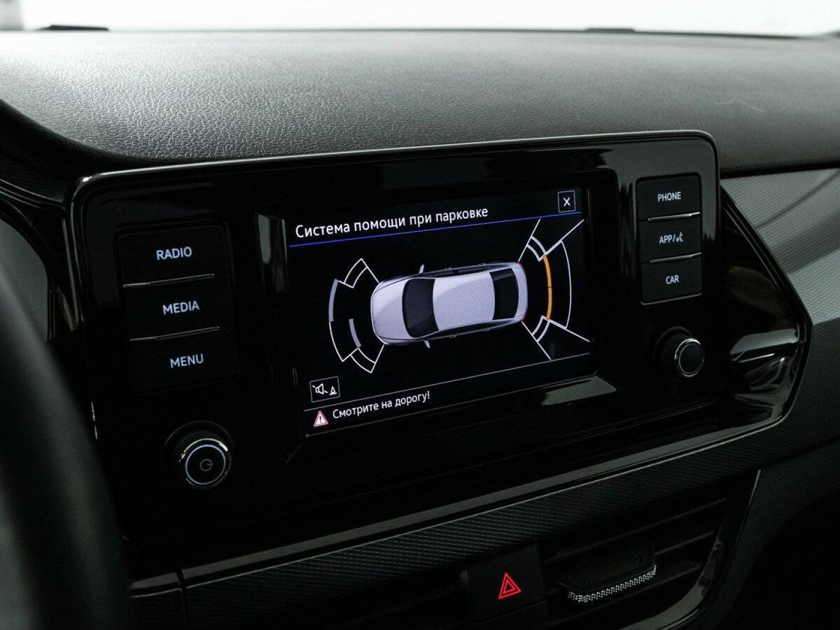 Volkswagen Polo с пробегом — 2020 год. Фото: #15