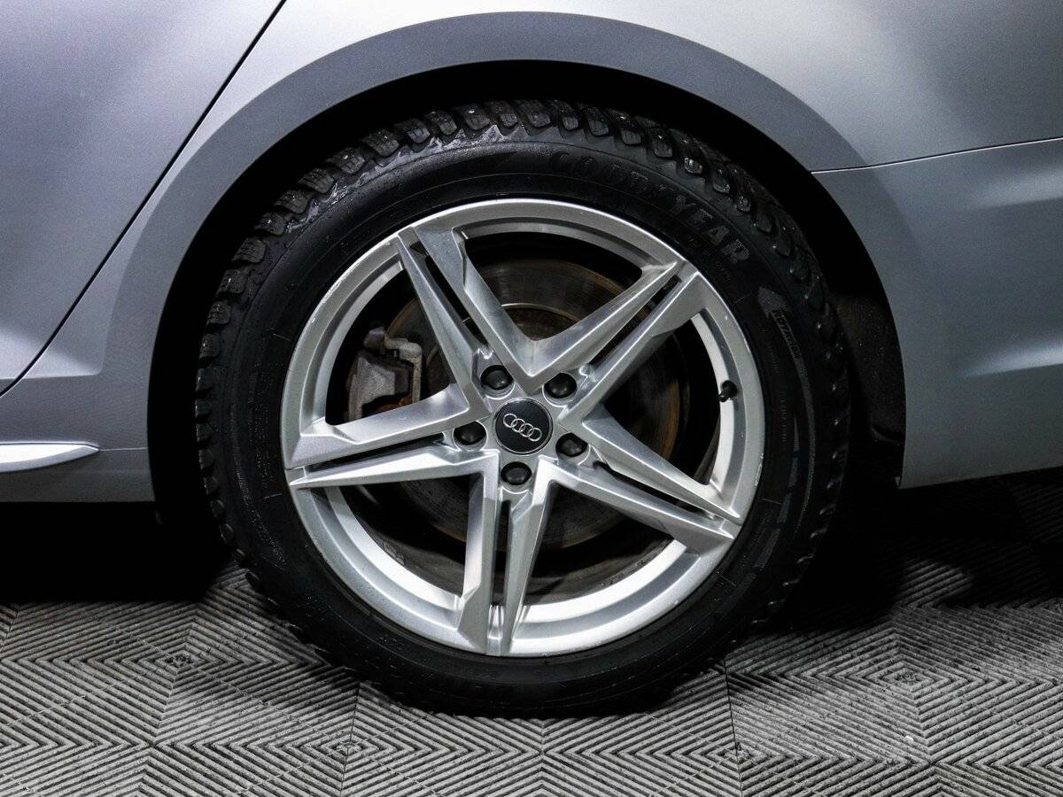 Audi A4 с пробегом — 2017 год. Фото: #11