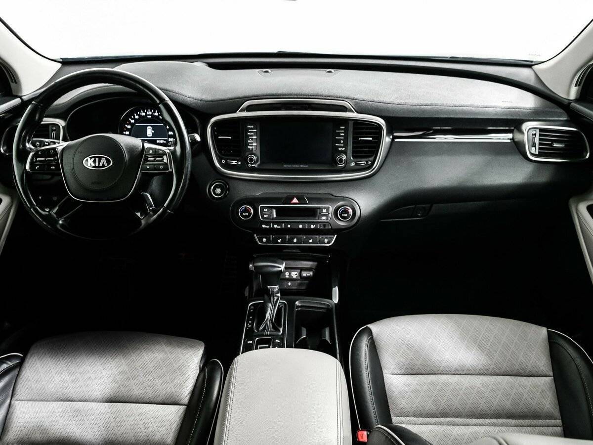 Kia Sorento с пробегом — 2019 год. Фото: #10