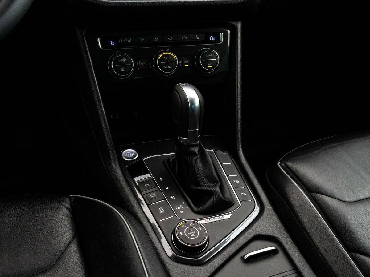 Volkswagen Tiguan с пробегом — 2017 год. Фото: #12
