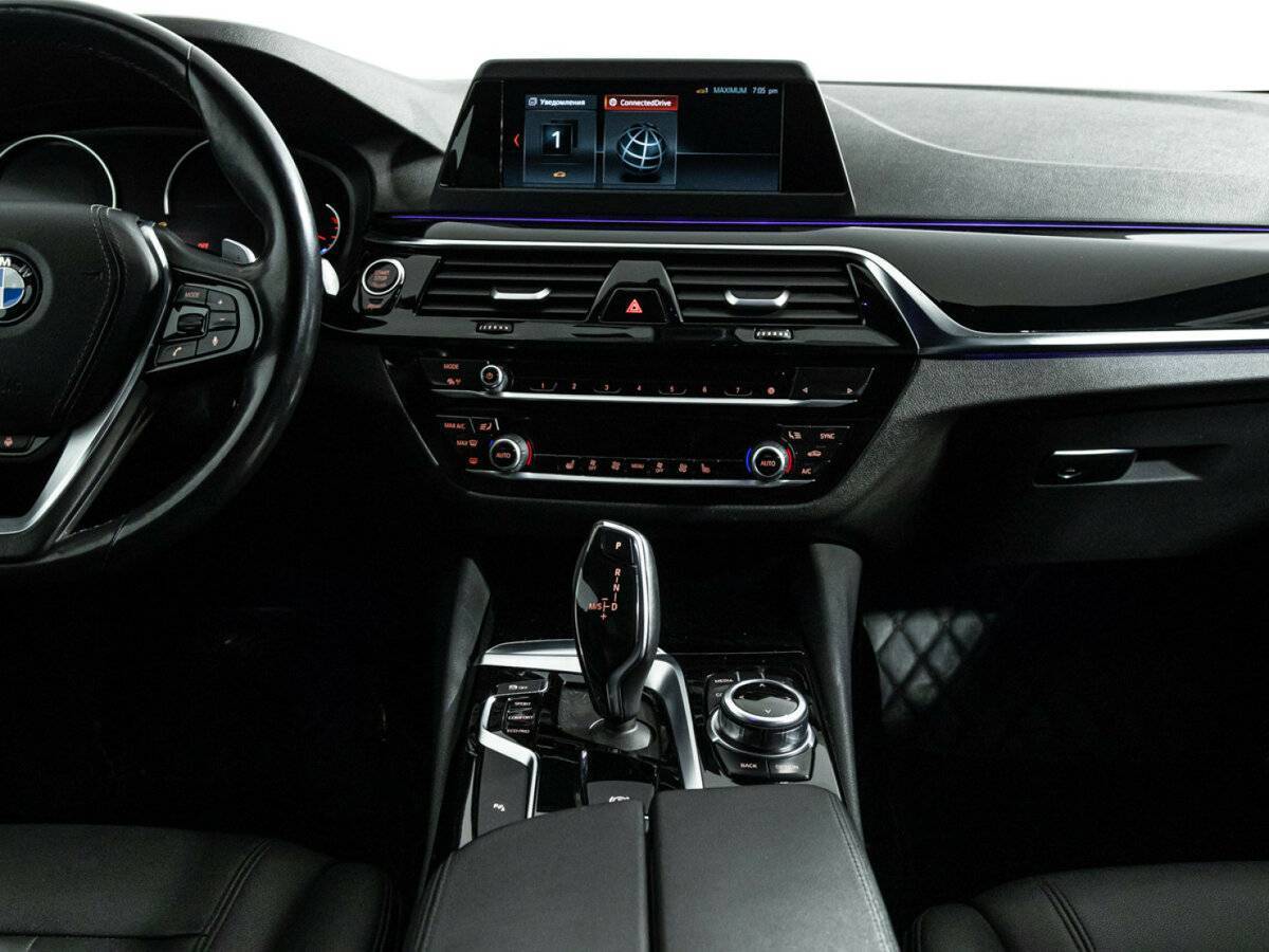 BMW 5 серии с пробегом — 2017 год. Фото: #13