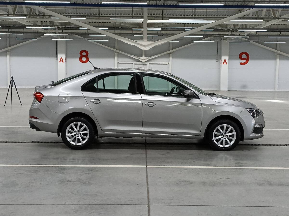Skoda Rapid с пробегом — 2020 год. Фото: #3